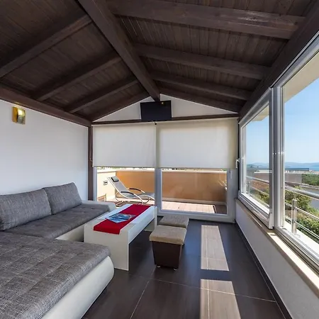 Apartment Zara *