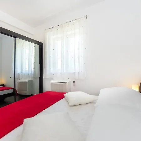 Apartment Zara