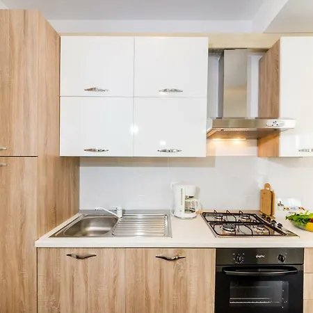 Zara Apartment *