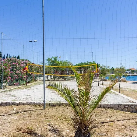 Zara Sveti Petar (Zadar)